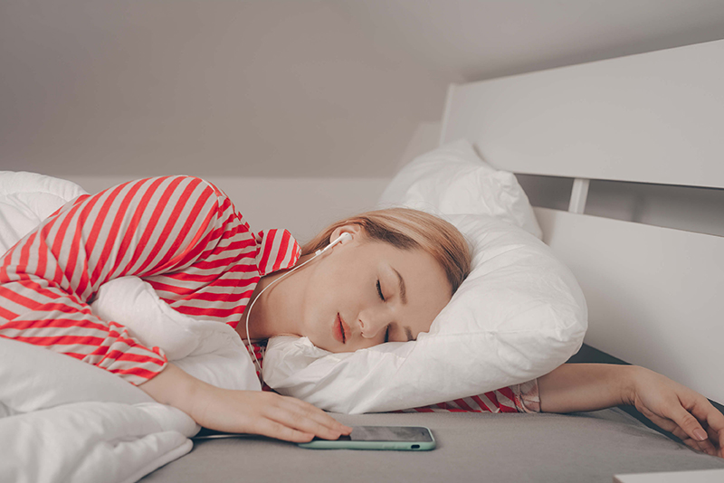Five Apps To Help You Sleep Better